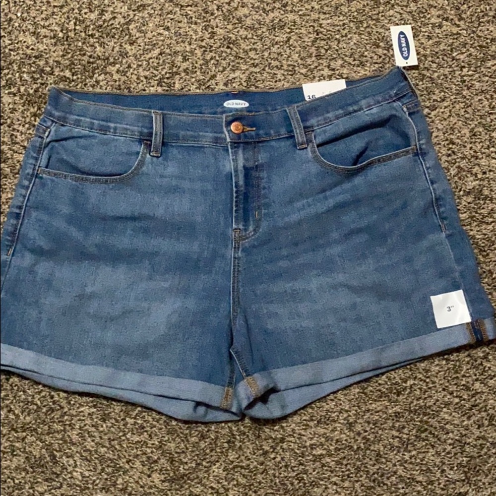 Old navy shorts